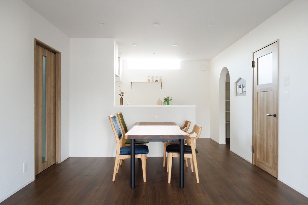 こだわりのナチュラルヴィンテージ空間｜新潟市南区