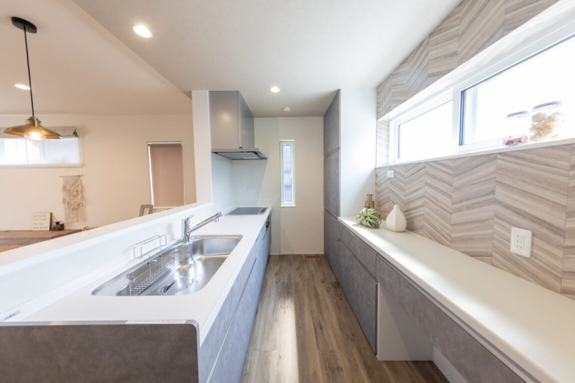 日々の生活動線を重視したノーストレスハウス｜見附市