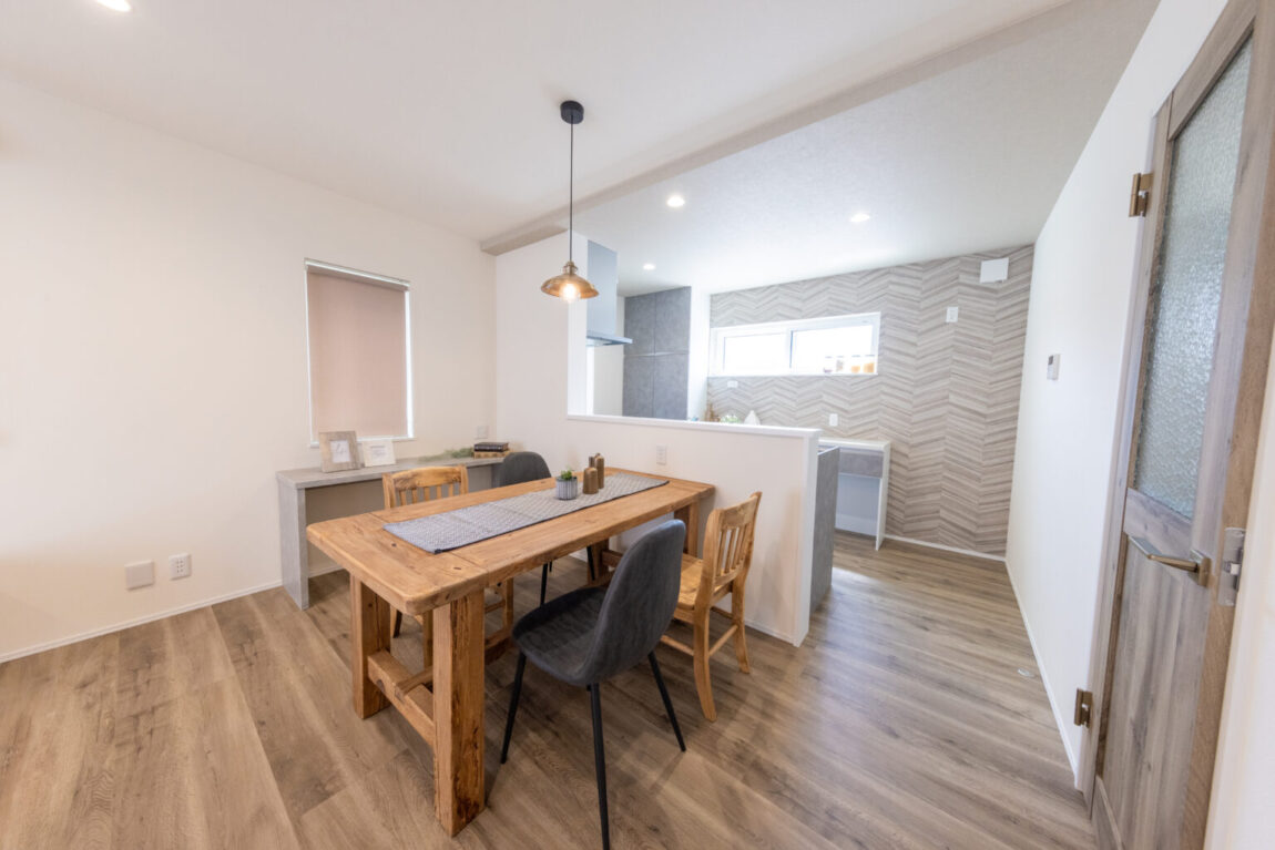 日々の生活動線を重視したノーストレスハウス｜見附市