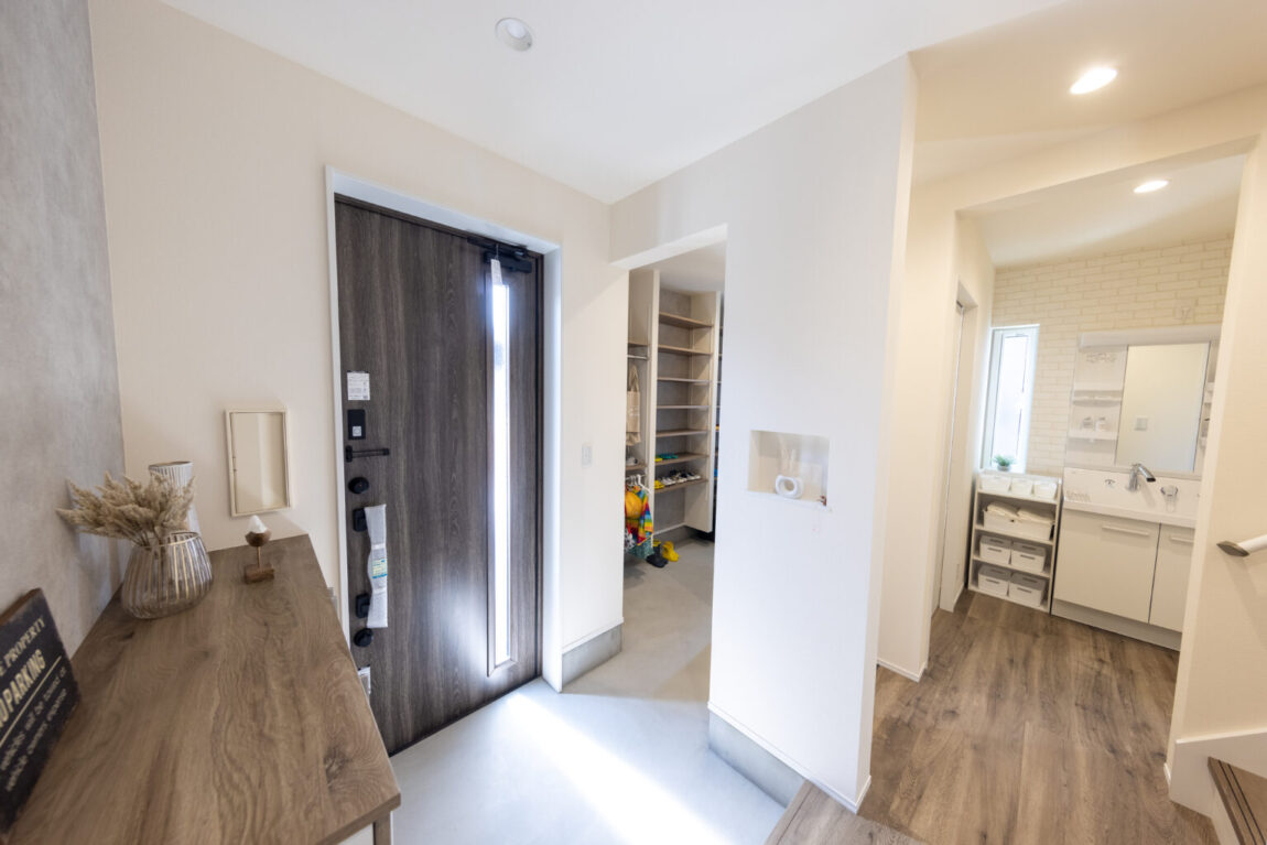 日々の生活動線を重視したノーストレスハウス｜見附市