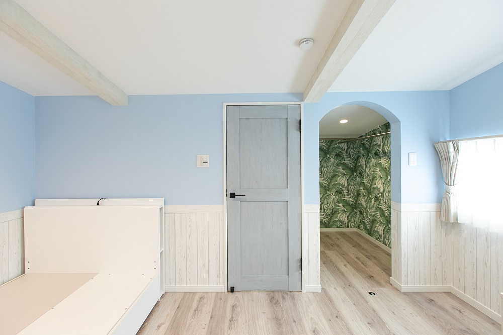 狭小間口だからこそ、こだわりディスプレイ｜長岡市