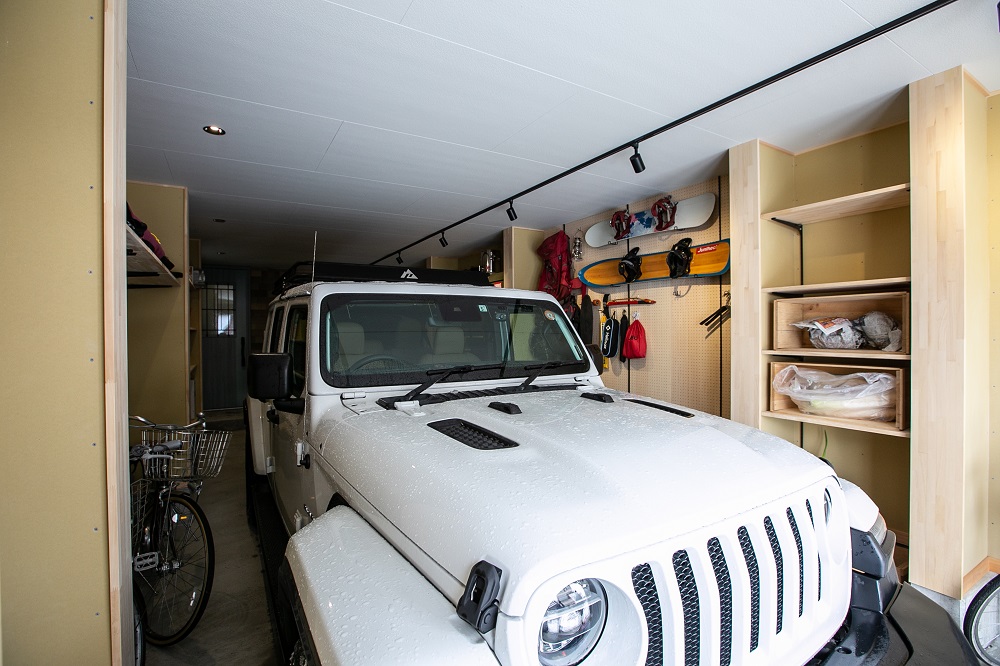 狭小間口だからこそ、こだわりディスプレイ｜長岡市