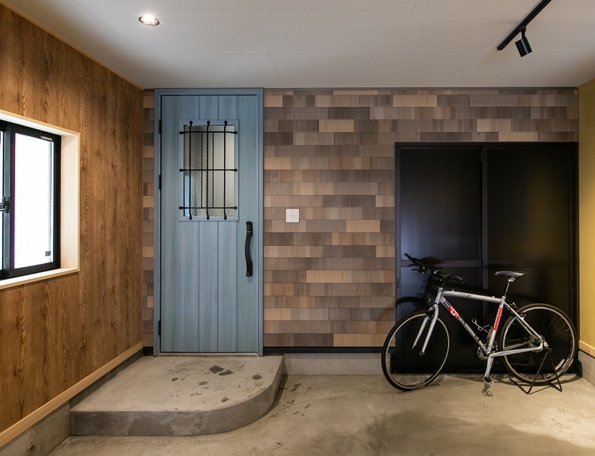 狭小間口だからこそ、こだわりディスプレイ｜長岡市