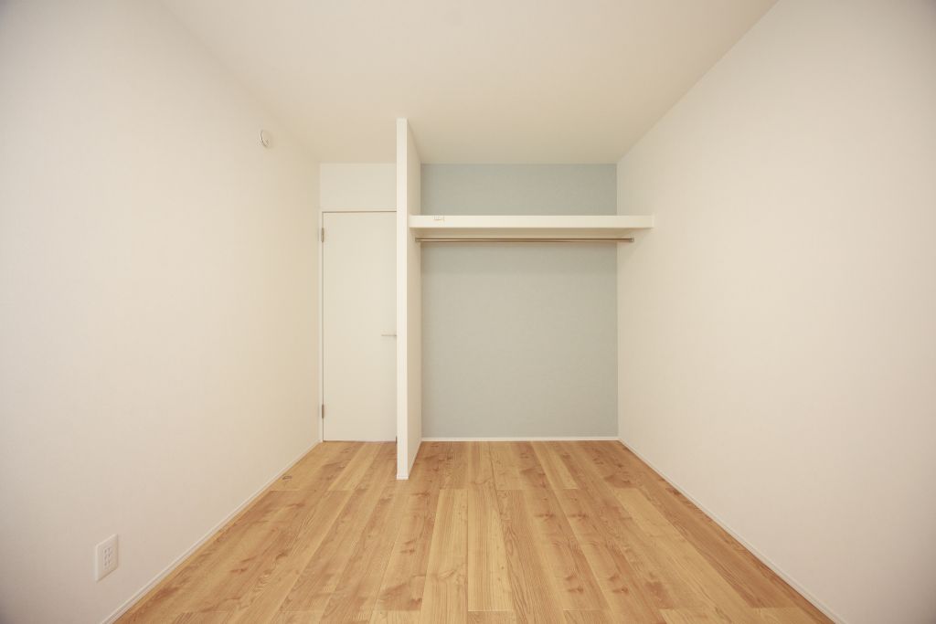 和の静けさと北欧のぬくもりが調和する、ジャパンディな平屋│見附市