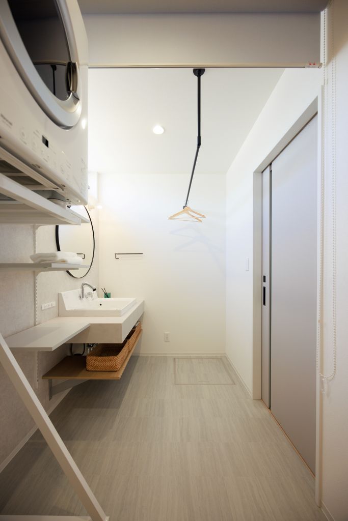 和の静けさと北欧のぬくもりが調和する、ジャパンディな平屋│見附市
